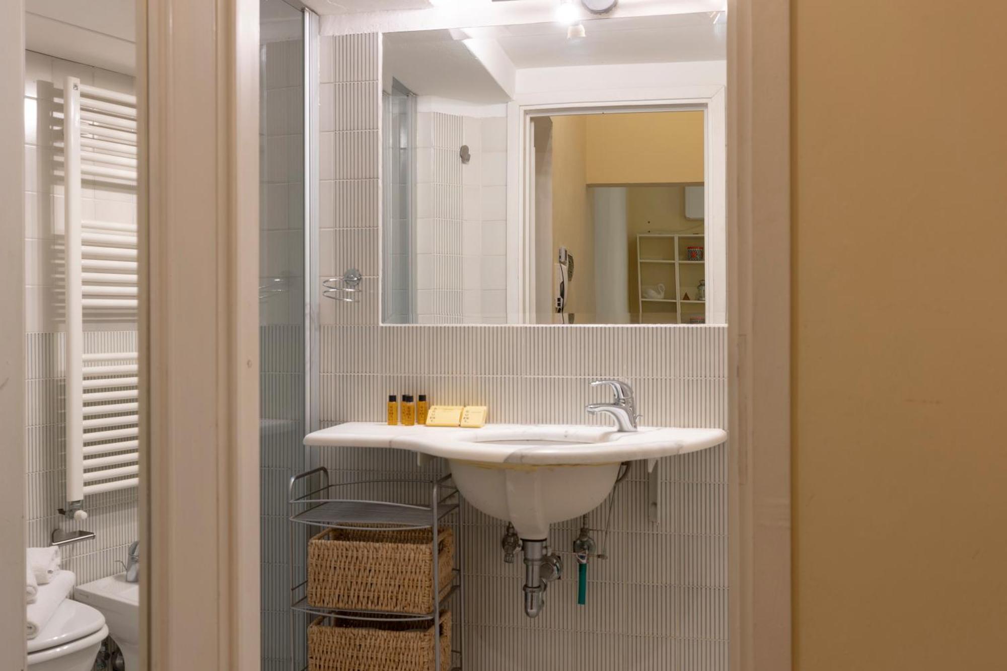 Sweet San Frediano Apartment Floransa Dış mekan fotoğraf